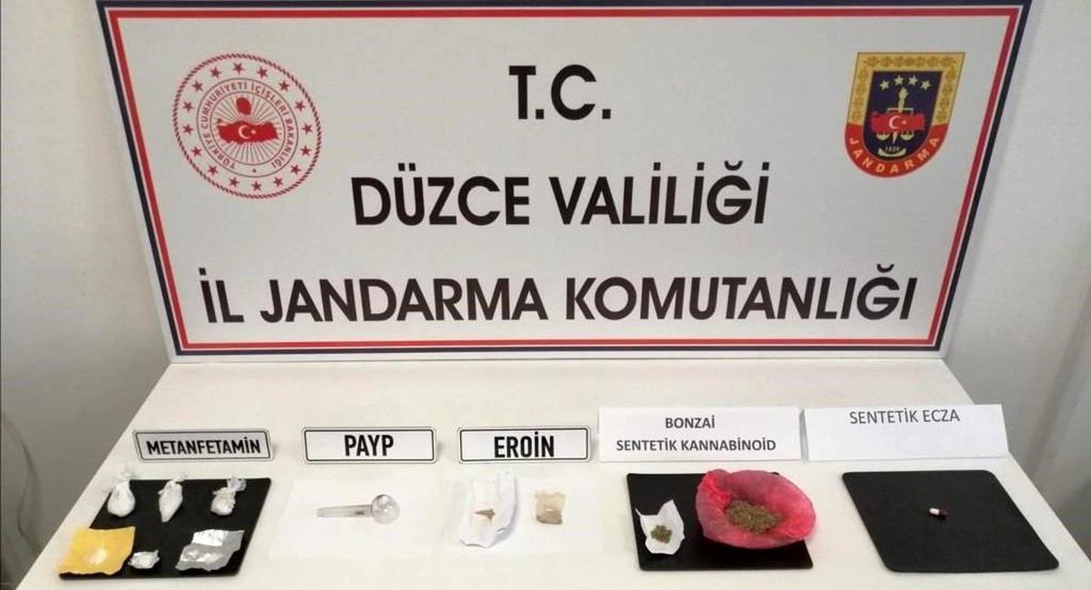 Uyuşturucu kullanıcılarına jandarmadan şok baskın