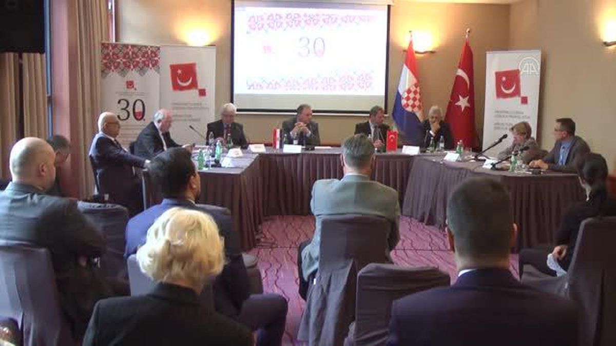 Zagreb'de 'Hırvatistan ve Türkiye'nin 30 yıllık diplomatik ilişkileri' panelde ele alındı
