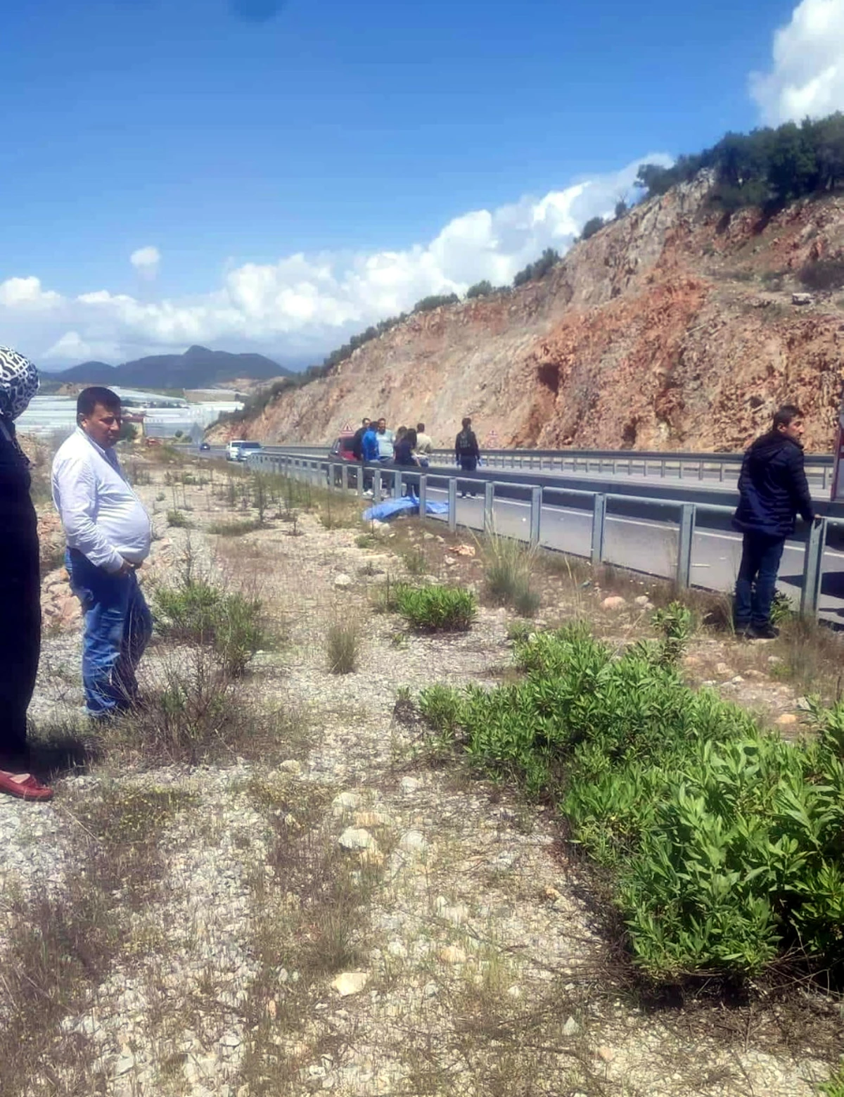 Antalya\'da beton mikserinin çarptığı yaya öldü