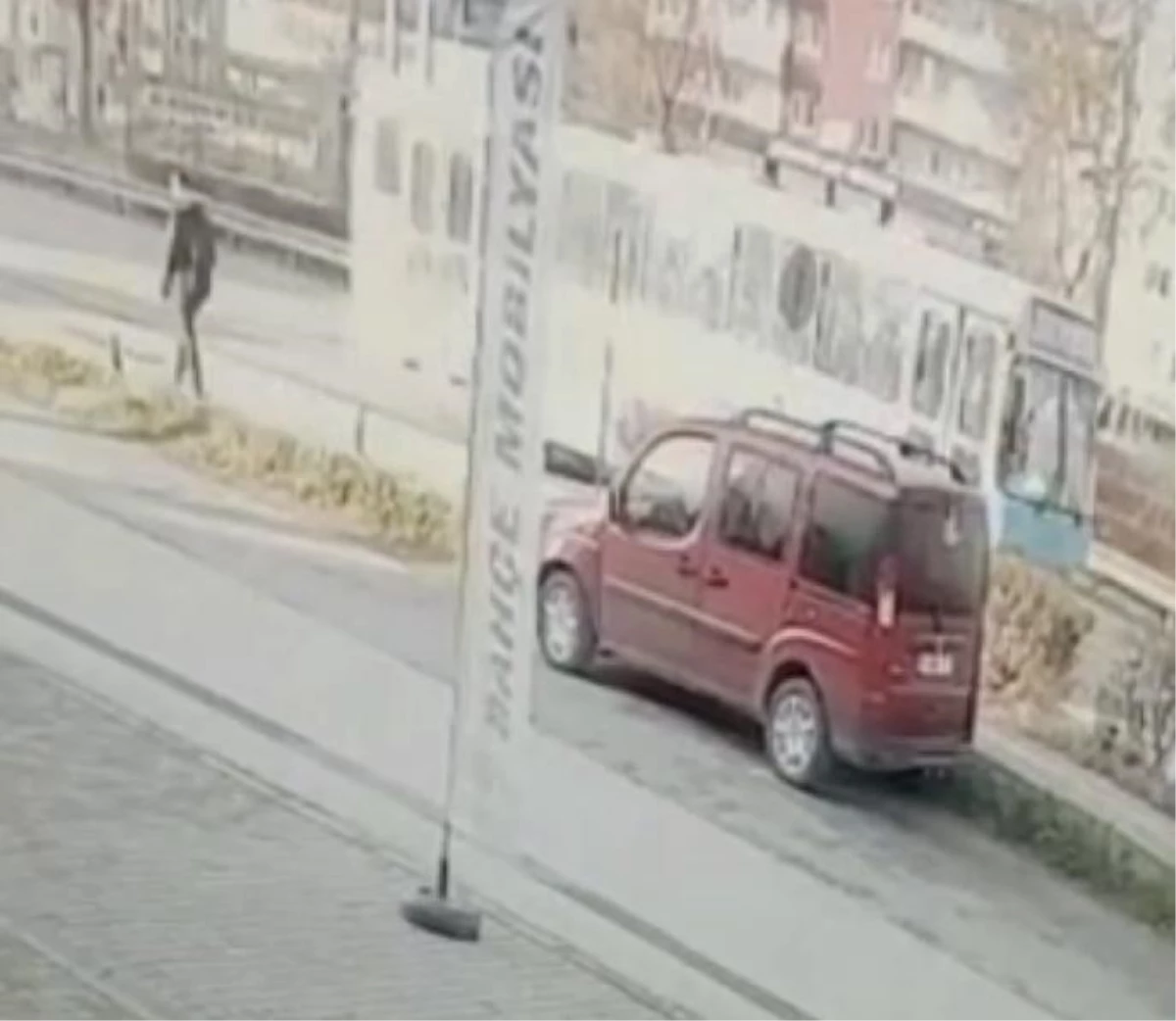 Bursa\'daki hain terör saldırısının güvenlik kamera görüntüleri ortaya çıktı