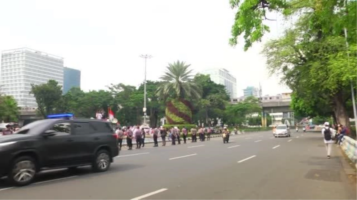 Cakarta\'da ABD Büyükelçiliği önünde "Mescid-i Aksa\'yı Savun" eylemi düzenlendi