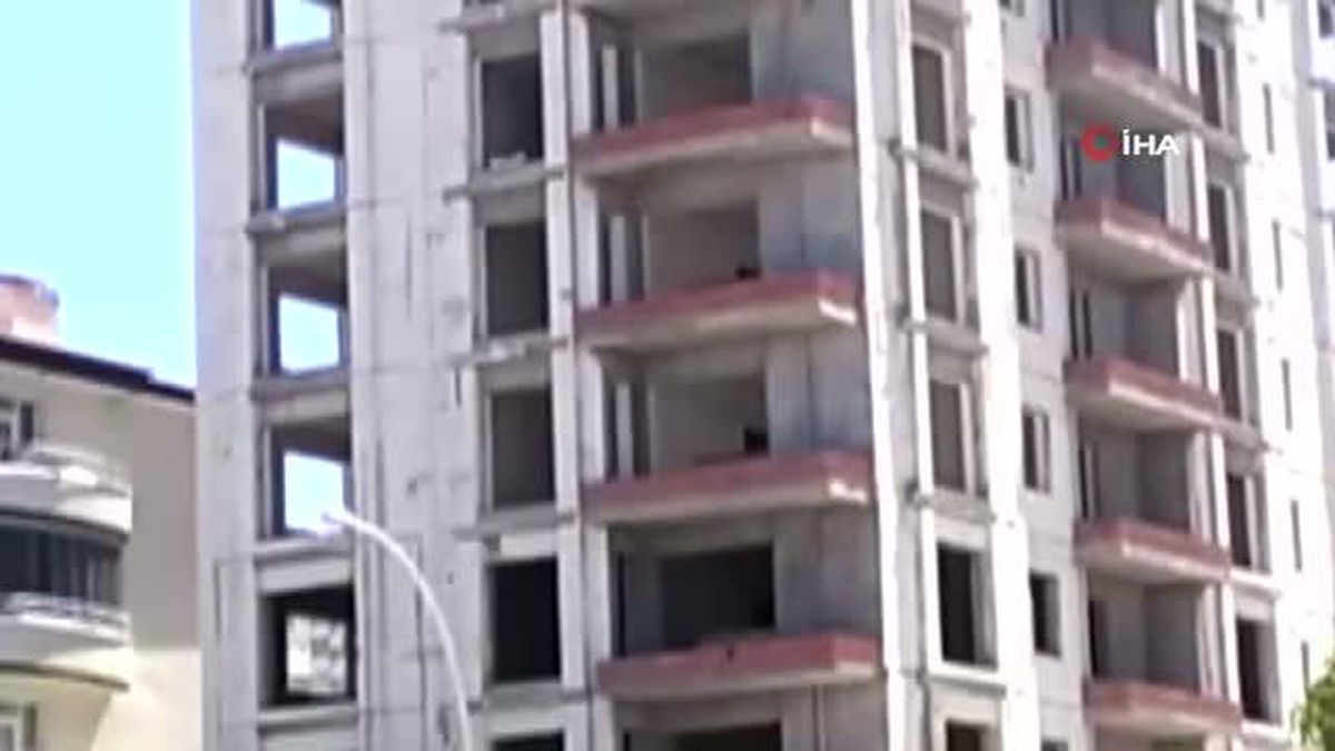 Eşi evi terk eden adam intihar girişiminde bulundu