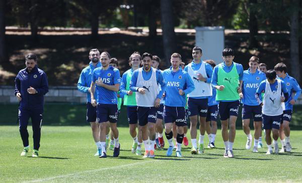 Fenerbahçe, Çaykur Rizespor maçı hazırlıklarını sürdürdü