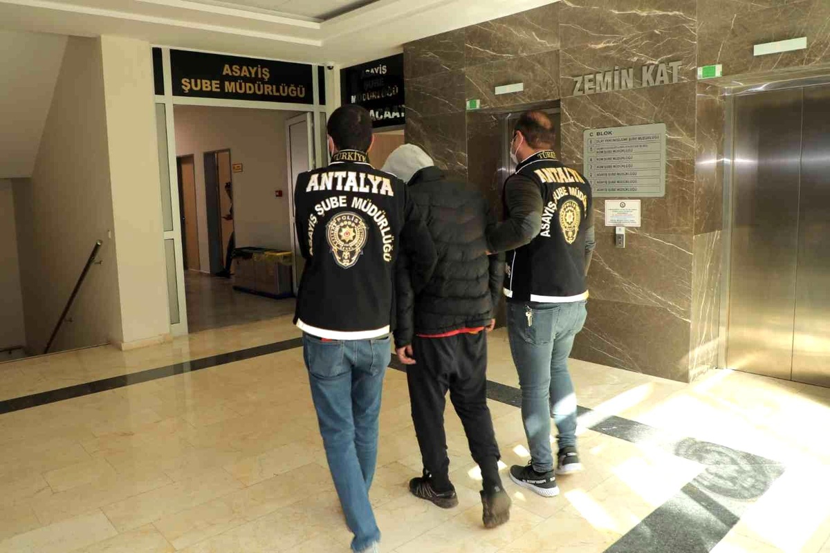 Kasten öldürme suçundan aranan \'Timsah\' lakaplı şahıs yakalandı