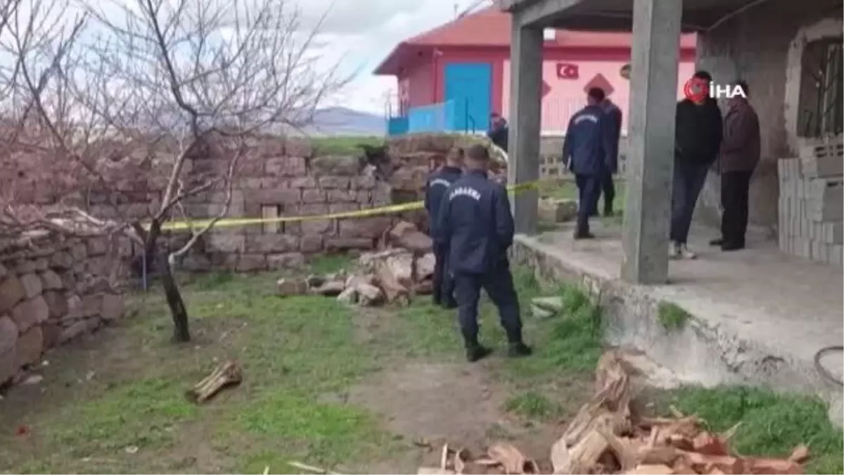 Kayseri'de göçük: Baba ve oğlu yaralandı