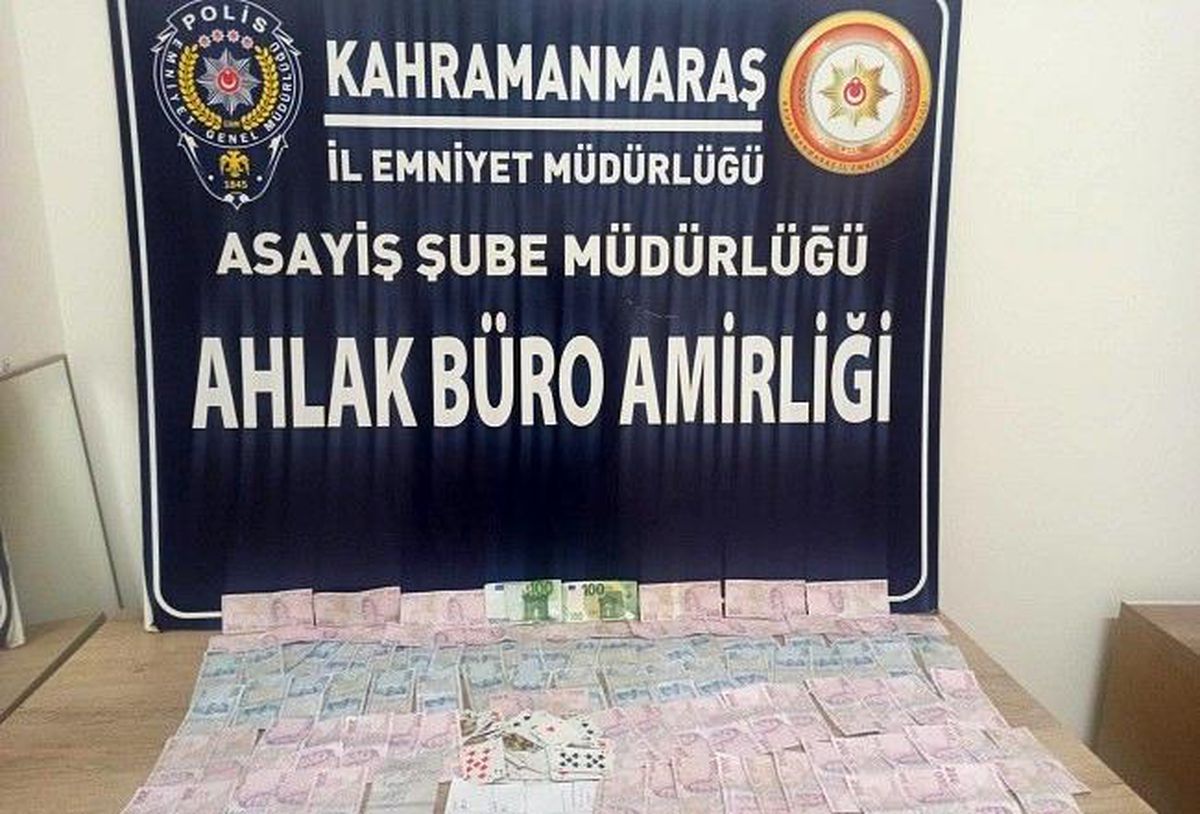 Kumar oynayan 4 kişiye 7 bin 276 lira ceza