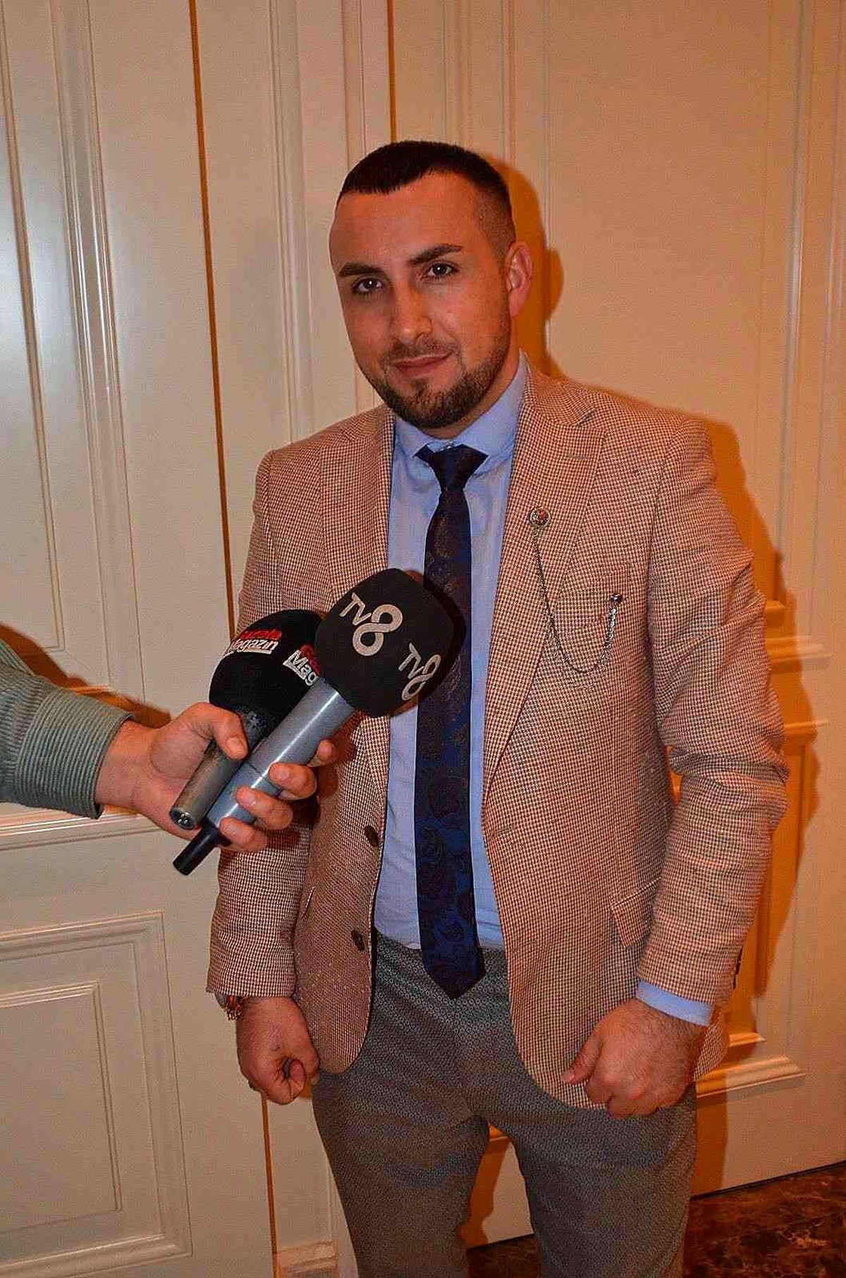 Modacı Andıç "Kumaş tercihi önemli"