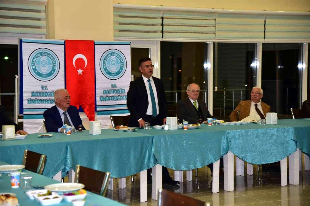 Rektör Kuş, BAÜN Vakfı üyelerini, kampüste konuk etti