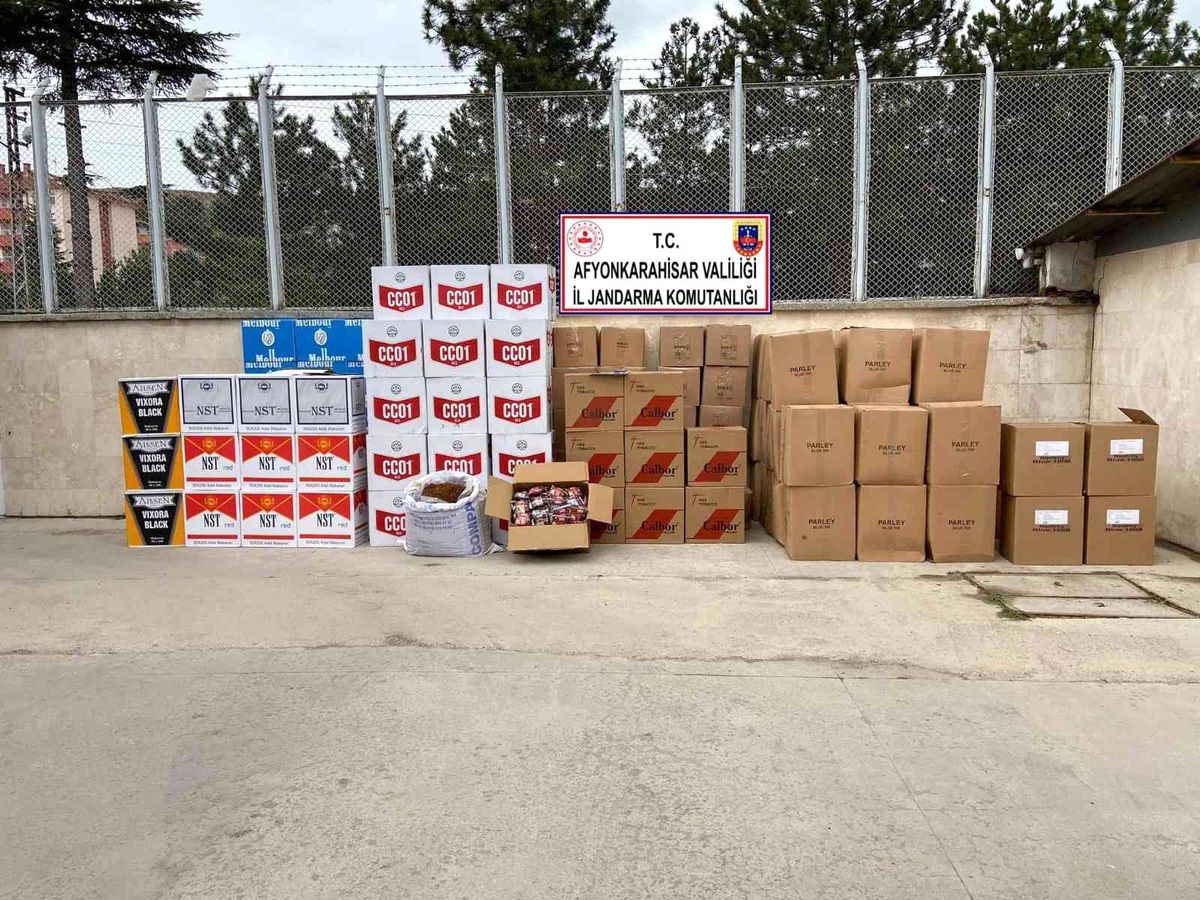 Afyonkarahisar\'da 1 milyon 128 bin 200 boş makaron ele geçirildi