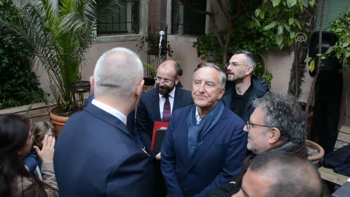 Venedik Bienali'nde Türkiye Pavyonu'nun açılışı dolayısıyla resepsiyon verildi