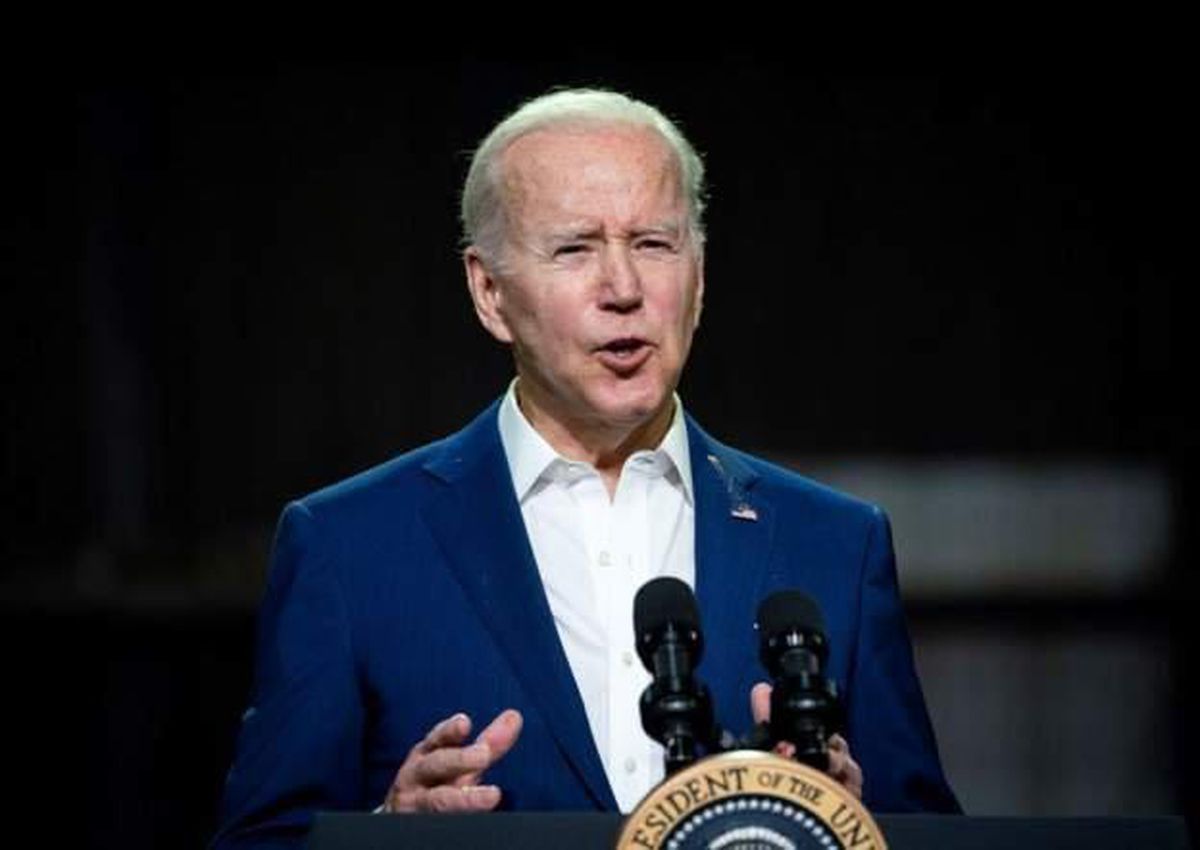 ABD Başkanı Joe Biden, Ukrayna\'ya 800 milyon dolarlık askeri yardım paketini onayladığını açıkladı.
