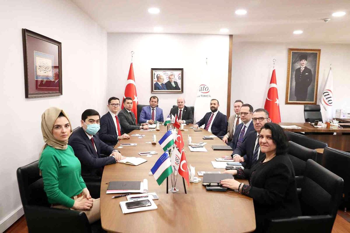 Özbekistan Ticaret ve Sanayi Odası Başkanı Vakhabov, ATO Başkanı Baran\'ı ziyaret etti
