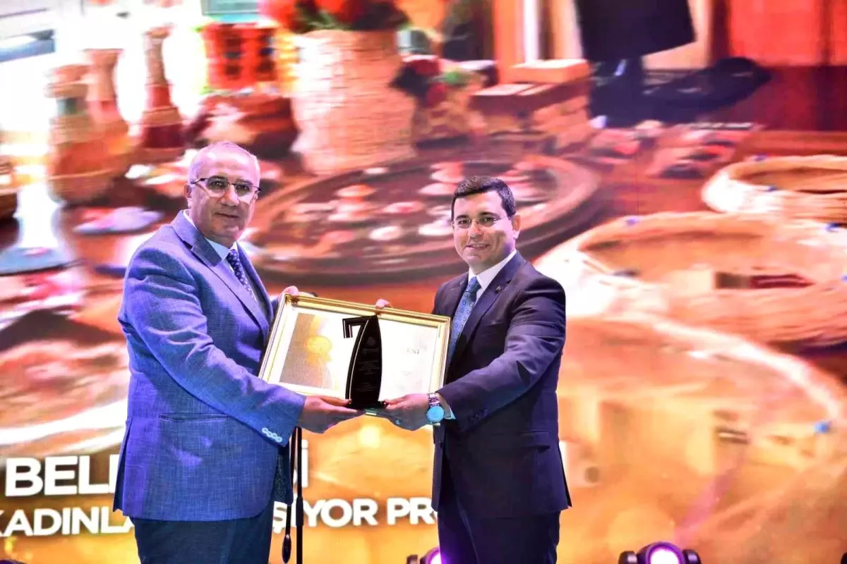 Çameli\'nin kadınlara yönelik projeleri ödül getirdi