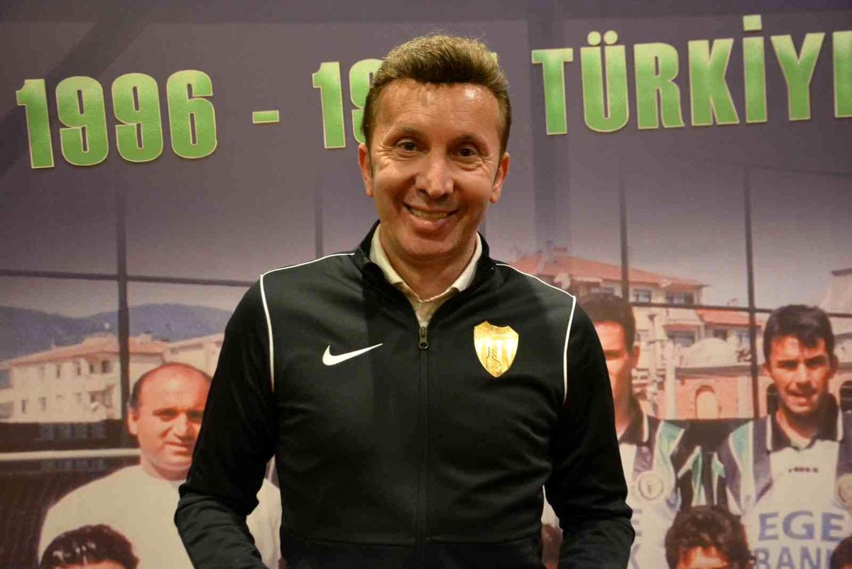 Evren Turhan: "Eskiden para yok, kalite vardı. Şimdi para var, kalite yok"
