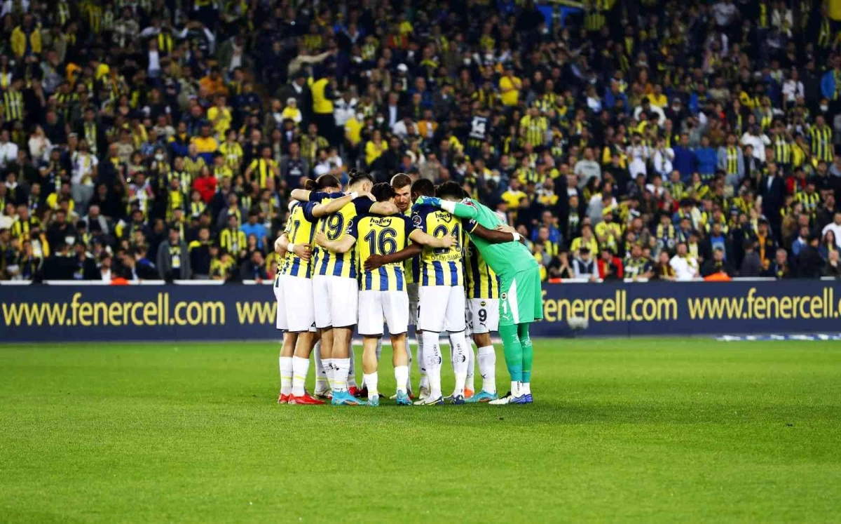 Fenerbahçe, Çaykur Rizespor\'a 2018\'den beri kaybetmiyor