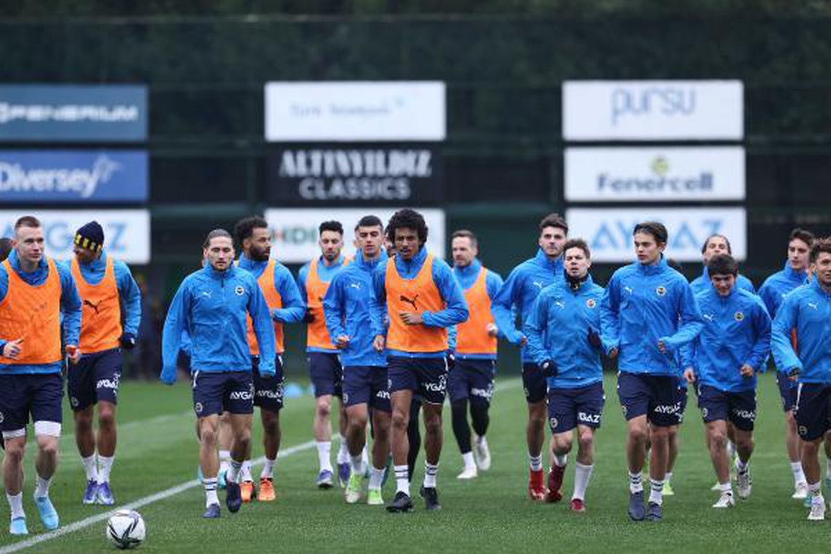 Fenerbahçe, Çaykur Rizespor maçı hazırlıklarını tamamladı