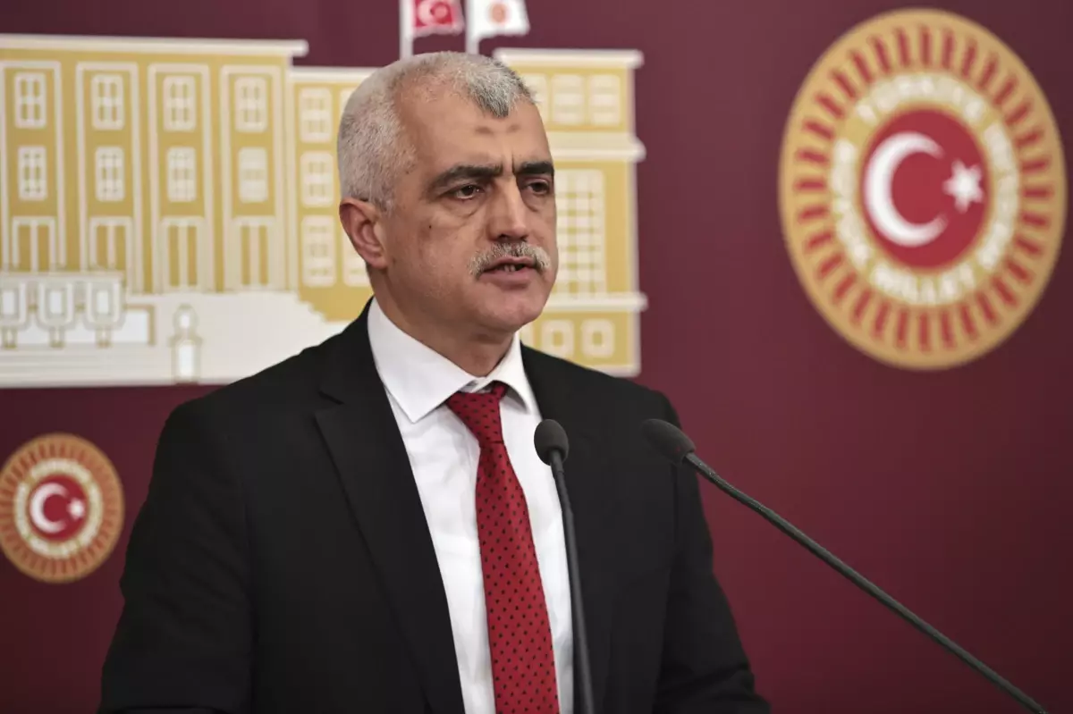 HDP\'li Gergerlioğlu: "Müzisyenler pandemide çok büyük sıkıntılar çekti"