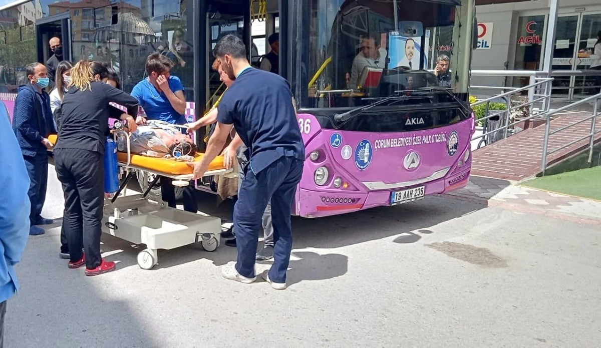 Kahraman şoför epilepsi nöbeti geçiren vatandaşı halk otobüsüyle hastaneye yetiştirdi
