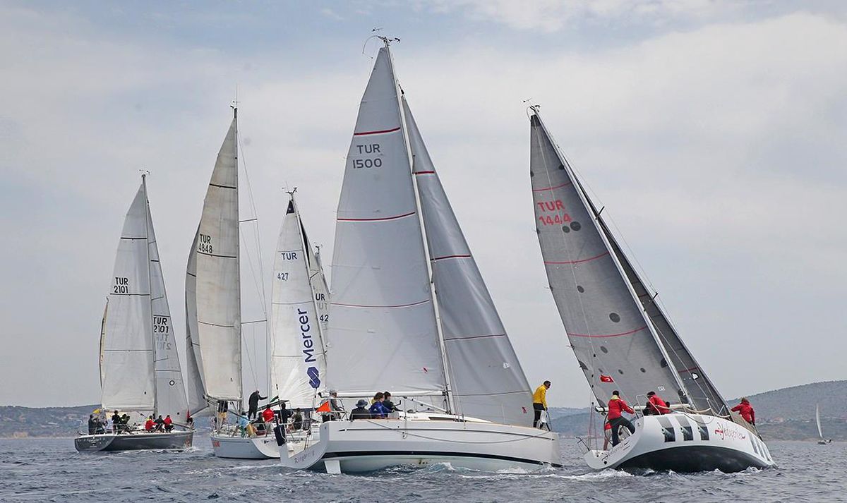 Kış Trofesi 5. Ayak Yarışları Çeşme\'de gerçekleşti