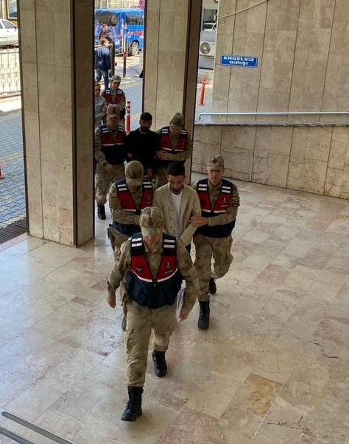 Son dakika haberi... Malatya'da uyuşturucu operasyonunda 3 zanlı tutuklandı