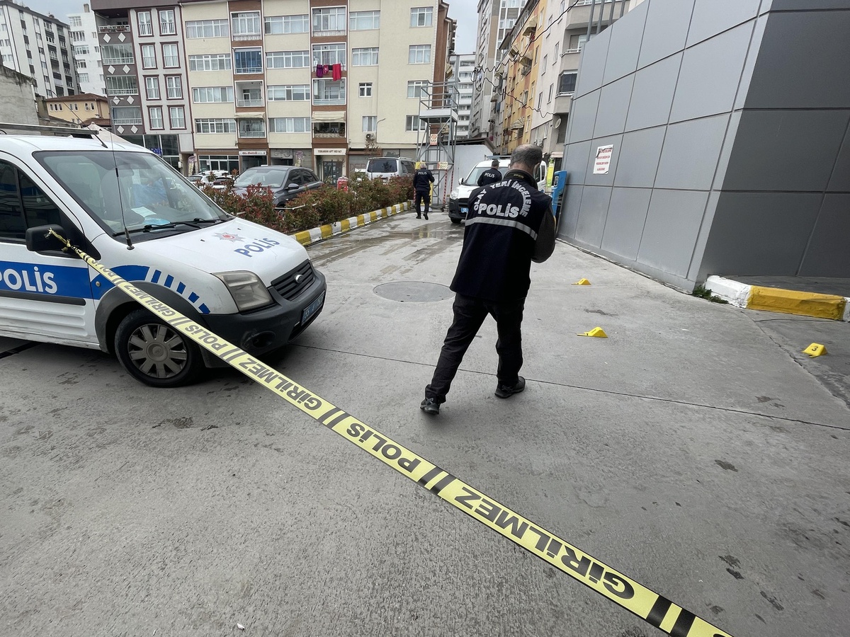 Son dakika haber... Samsun\'da akaryakıt istasyonunda havaya ateş açan zanlı tutuklandı