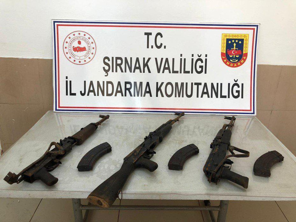 Terör örgütü PKK\'ya Şırnak\'ta darbe: Çok sayıda mağara ve sığınak imha edildi