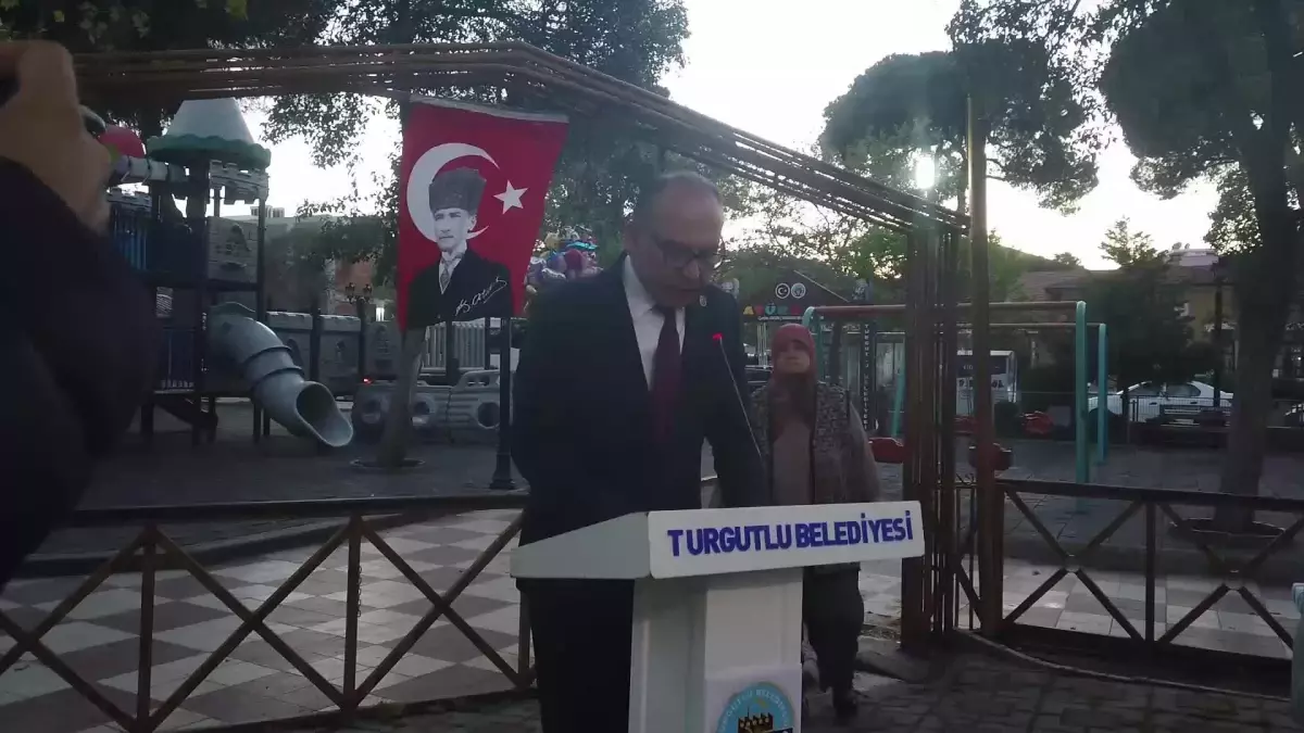 Turgutlu Belediyesinden Şehit Aileleri ve Gaziler Onuruna İftar Yemeği