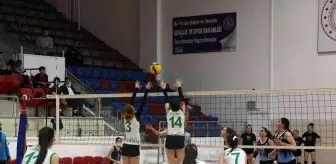 Voleybol Bölgesel Lig Kız müsabakaları Karabük'te başladı