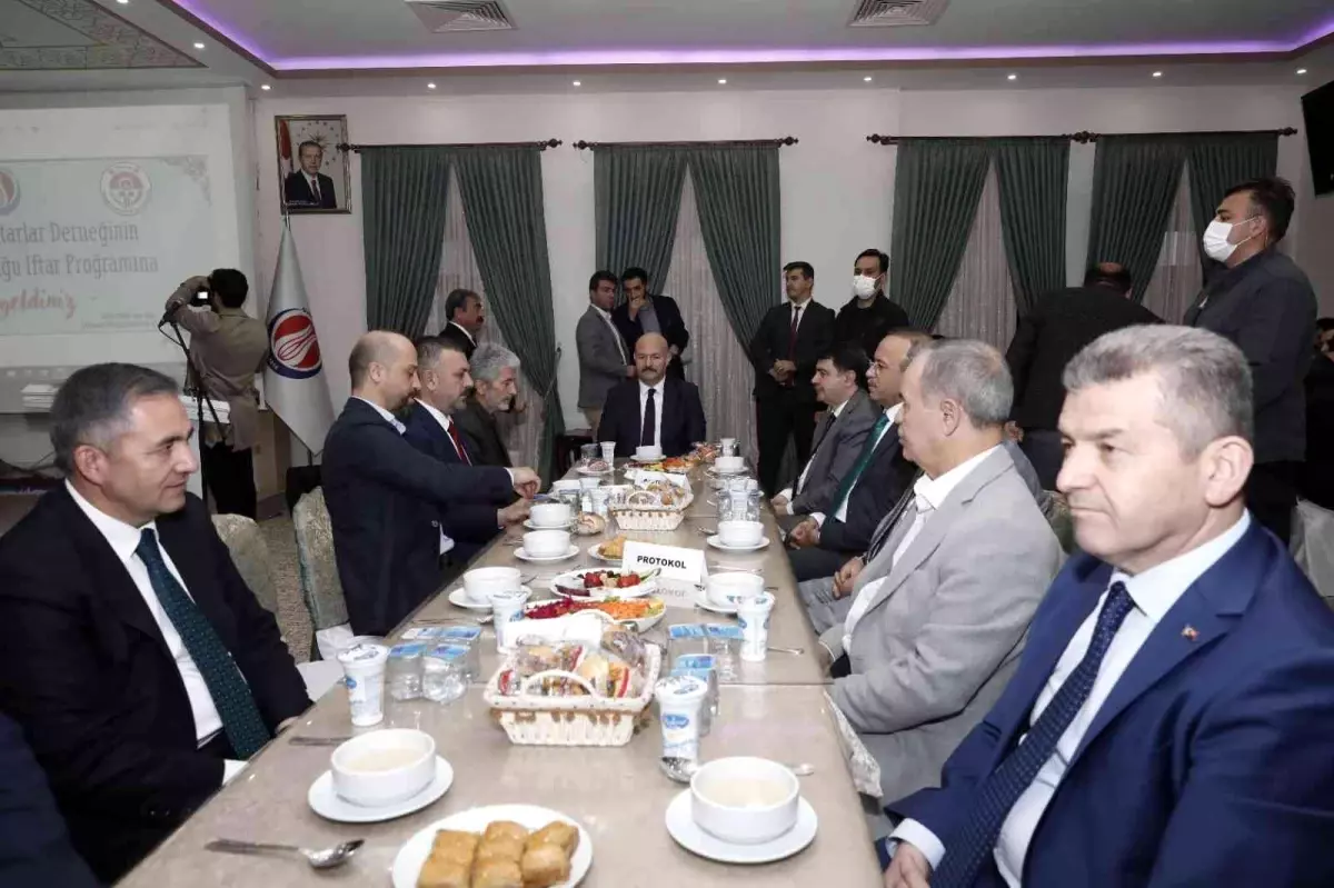 Başkentin muhtarları iftarda bir araya geldi