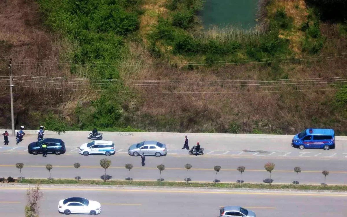 Jandarma\'dan bayram öncesi havadan-karadan denetim