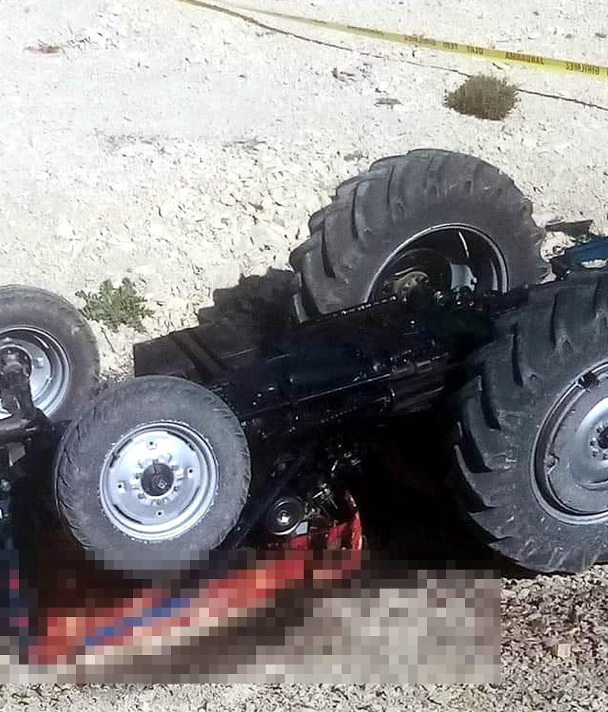 Kilis\'te traktör devrildi: 1 ölü