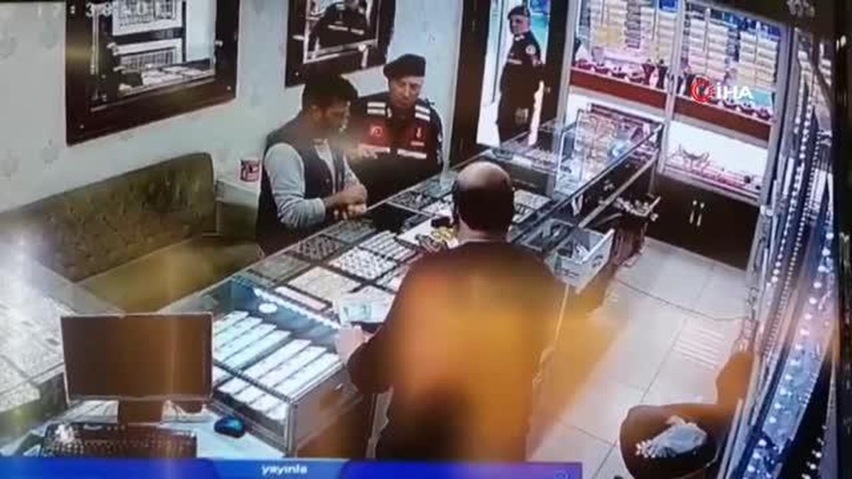 Kuyumcuyu, dolandırıcıların hedefi olmaktan son anda jandarma kurtardı