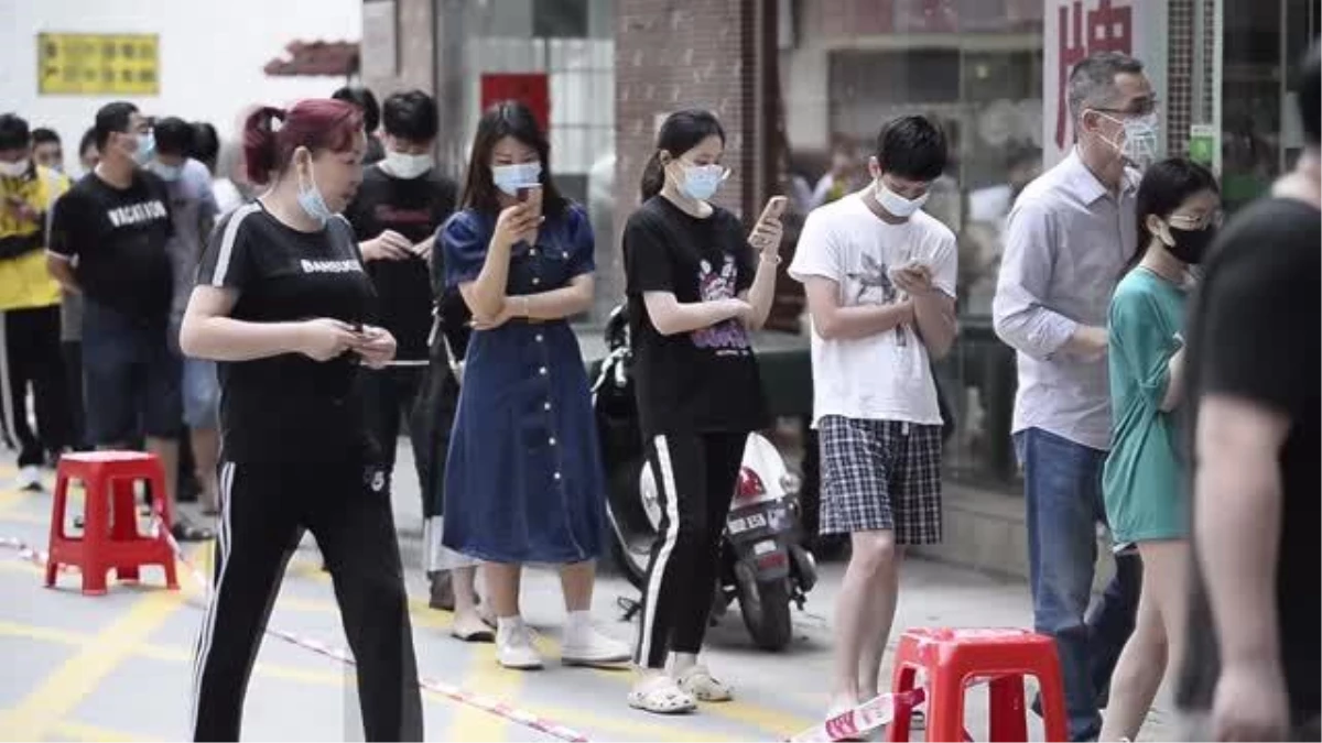 Şanghay\'da kent içi hareket kısıtlamaları 26 Nisan\'a kadar uzatıldı