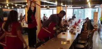 Silopi'de yetim çocuklara iftar verildi