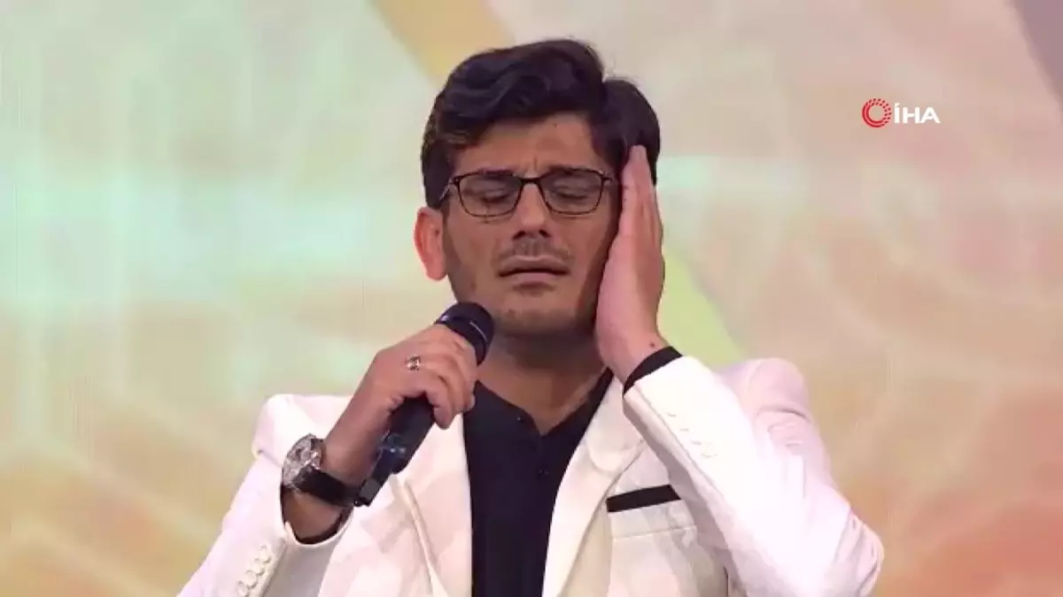 Suudi Arabistan\'daki ezan yarışmasında Türk imam Kara birinci oldu