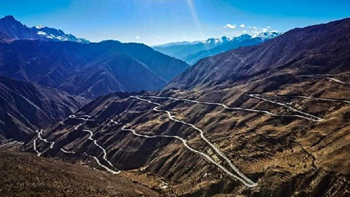 Tibet\'teki Kırsal Yollar 90 Bin Kilometreyi Aştı