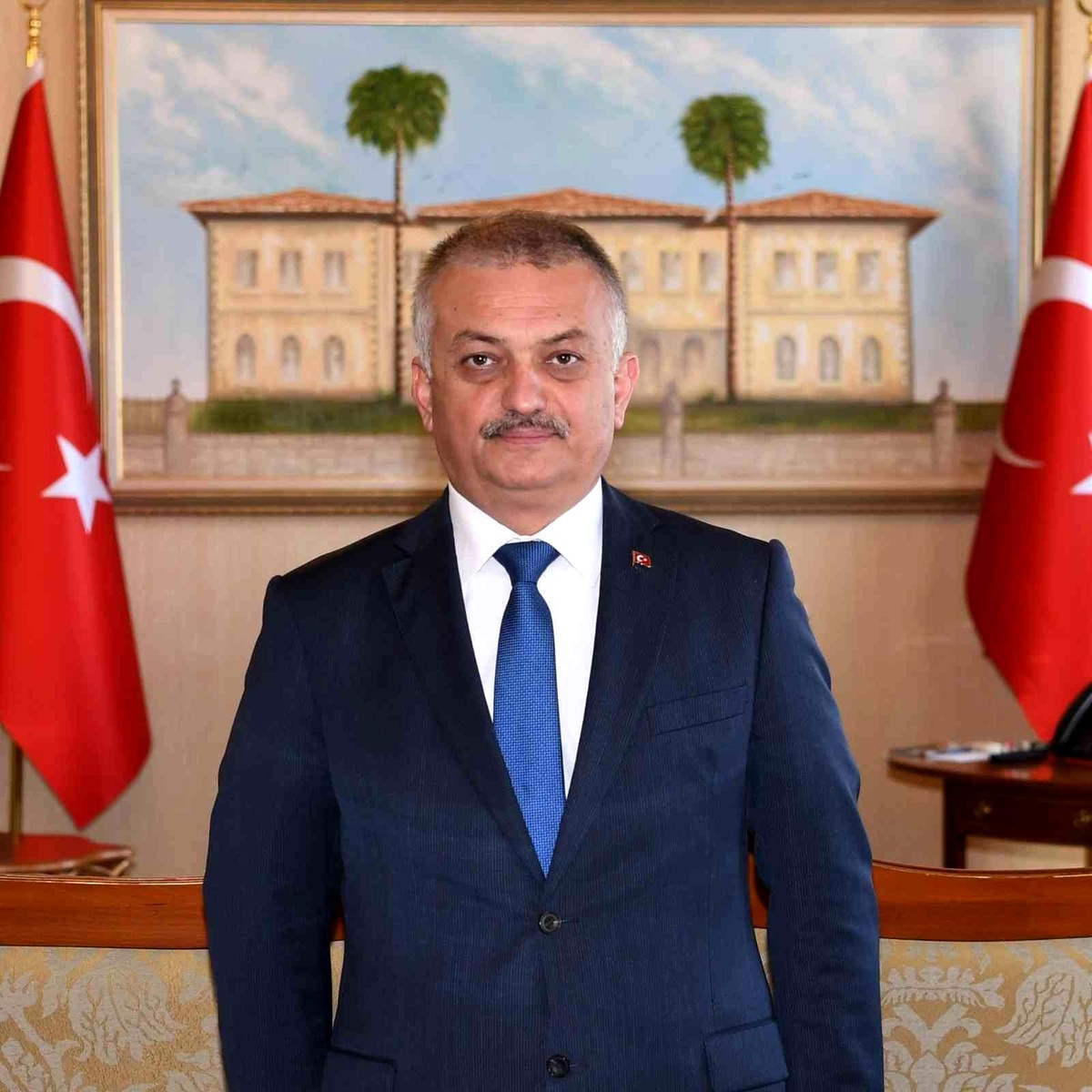 Vali Yazıcı: "23 Nisan ecdadın gelecek nesillere verdiği değeri gösteriyor"