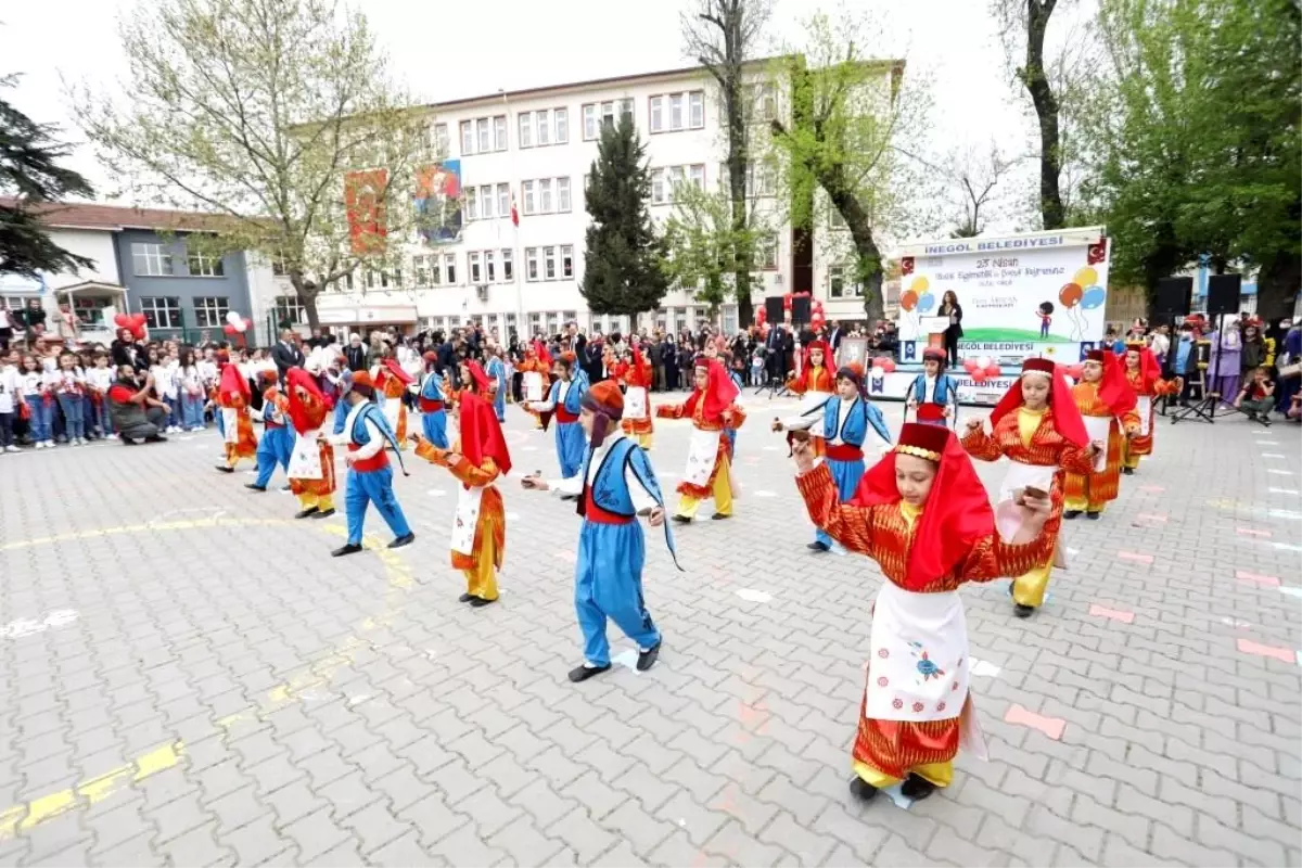 23 Nisan Ulusal Egemenlik ve Çocuk Bayramı coşkuyla kutlandı