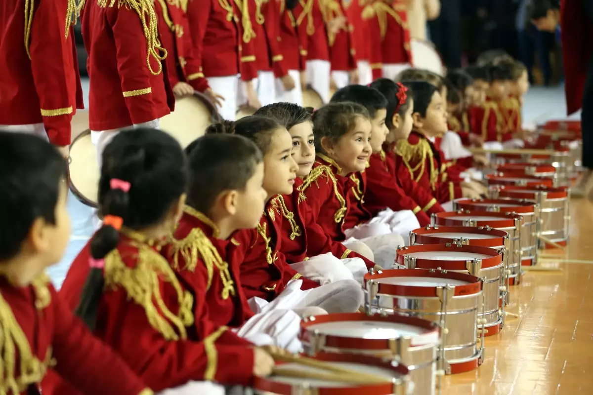 23 Nisan Ulusal Egemenlik ve Çocuk Bayramı kutlanıyor