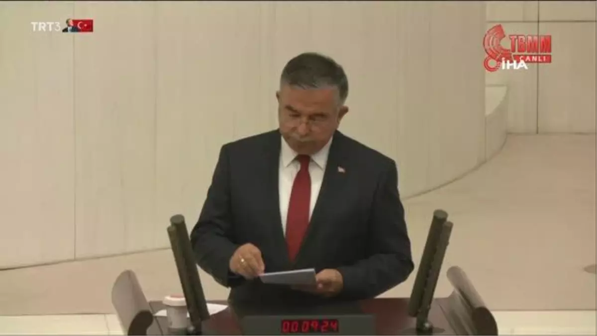 AK Parti Grup Başkanı Yılmaz: "23 Nisan bayramı, kendi küçük, yürekleri memleket kadar büyük geleceğimizin teminatı çocuklarımızın bayramı"