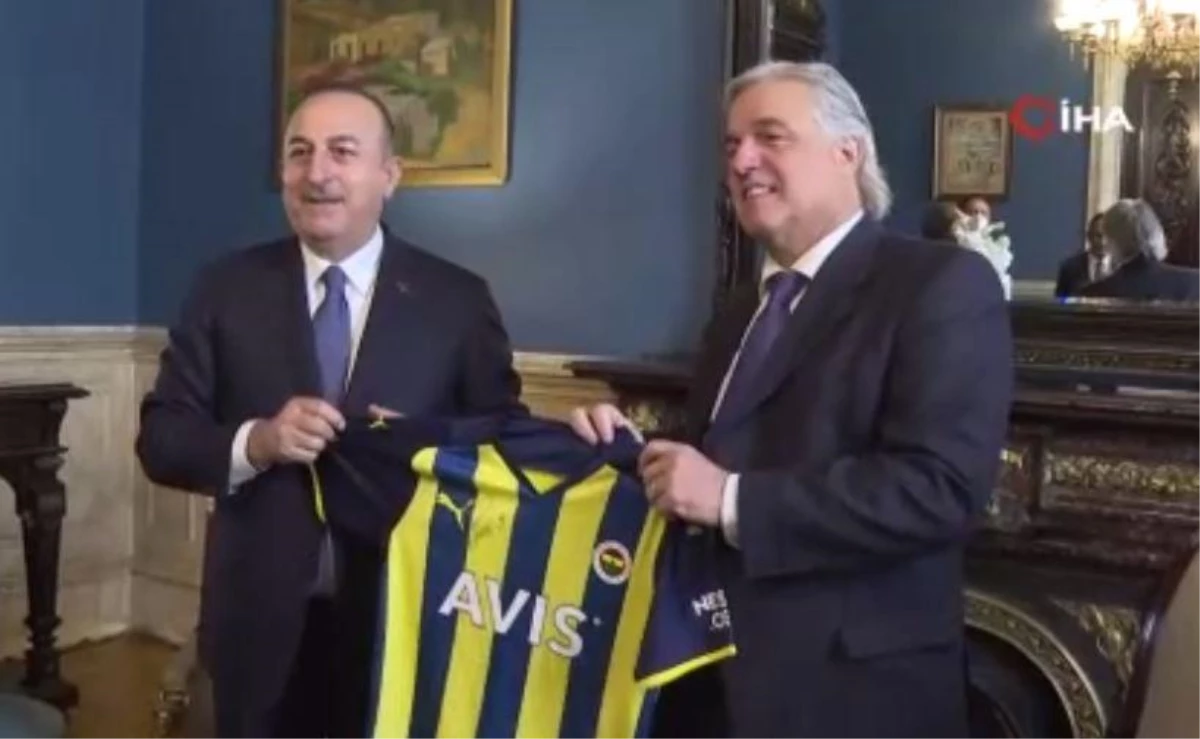 Bakan Çavuşoğlu, Uruguay Dışişleri Bakanı Bustillon ile bir araya geldi