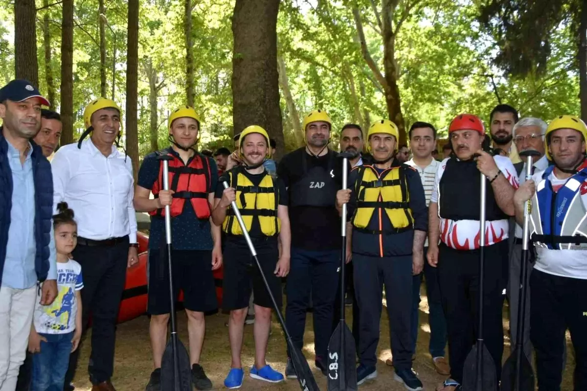 Nusaybin\'de düzenlenen Rafting Okul Sporları yarışı başladı