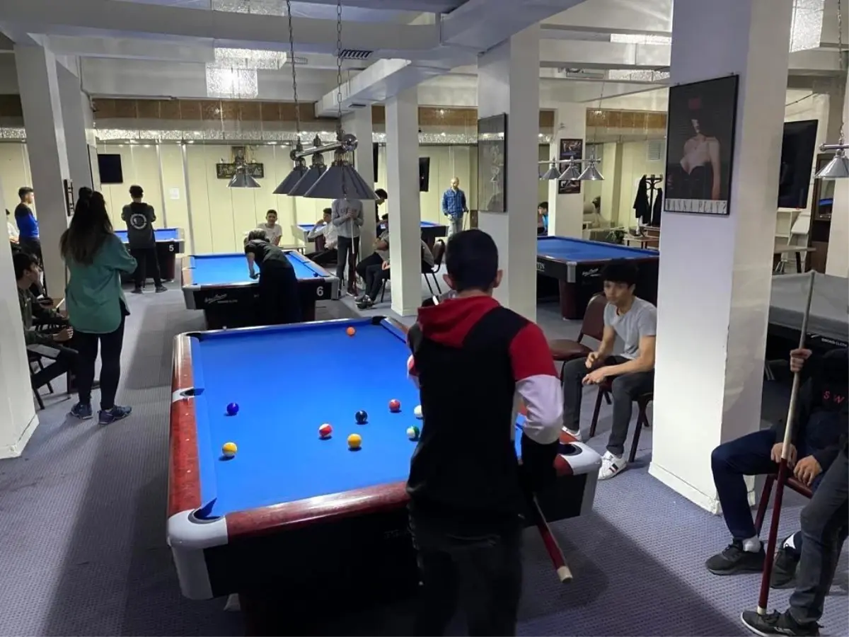 Okul sporları bilardo heyecanı tamamlandı