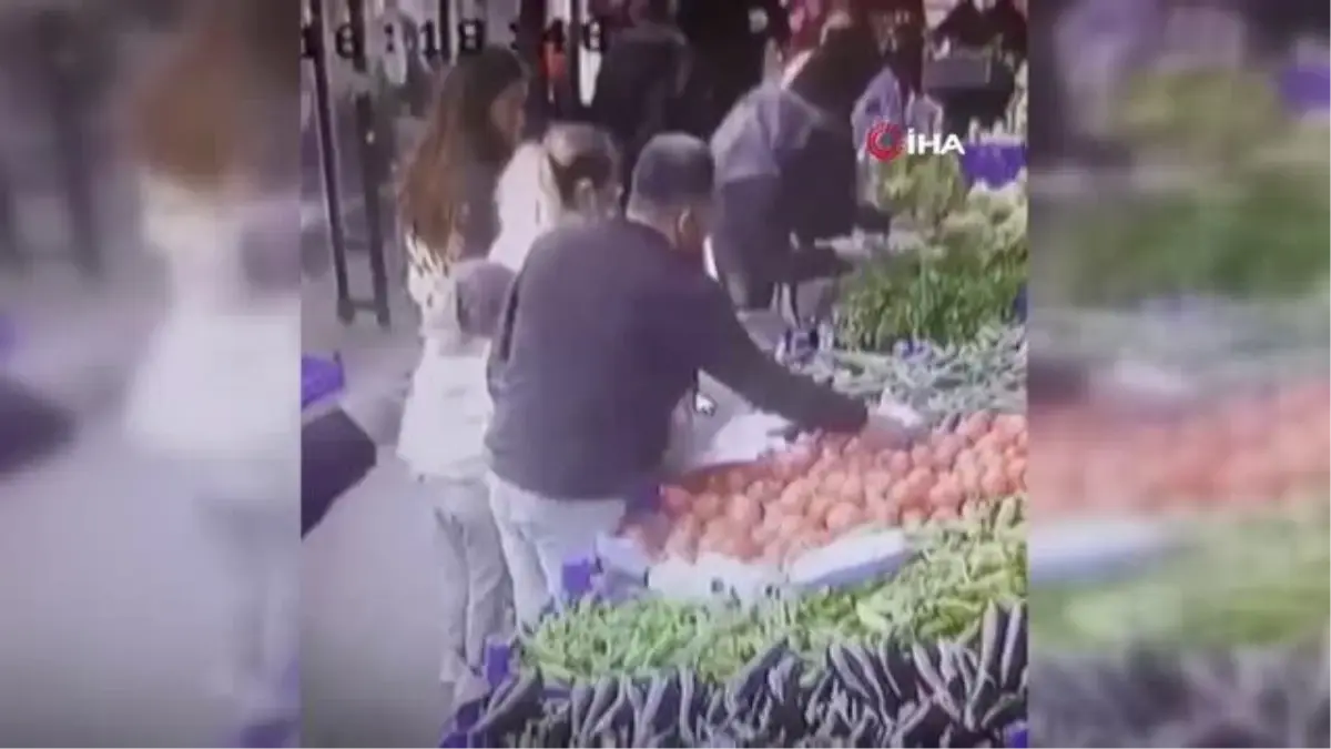 Son dakika! Pazarda cep telefonu hırsızlığı kamerada