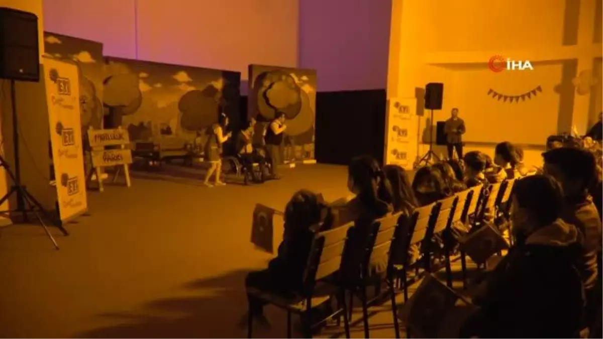 Son dakika kültür sanat: Selden etkilenen çocuklar 23 Nisan'da tiyatro gösterisi ile eğlendi