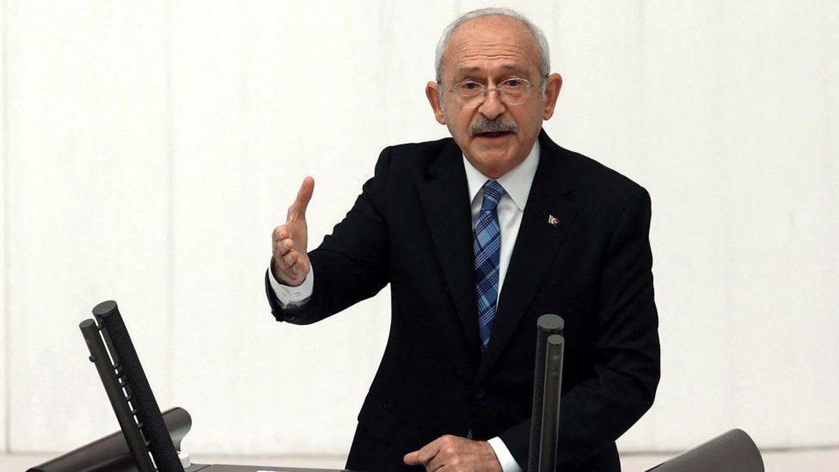 TBMM\'de 23 Nisan toplantısı: Oturuma, \'hükümet sistemi\' tartışması damga vurdu