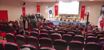 YÖK Başkanı Özvar, Van'da üniversite öğrenciyle buluştu