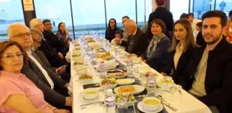 Burhaniye'de mimarlar iftar yemeğinde bir araya geldi