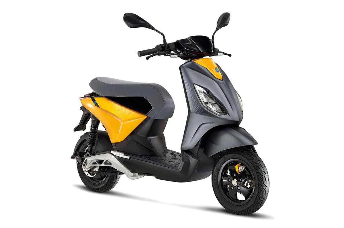 Elektrikli Piaggio 1 Motobike İstanbul\'da!