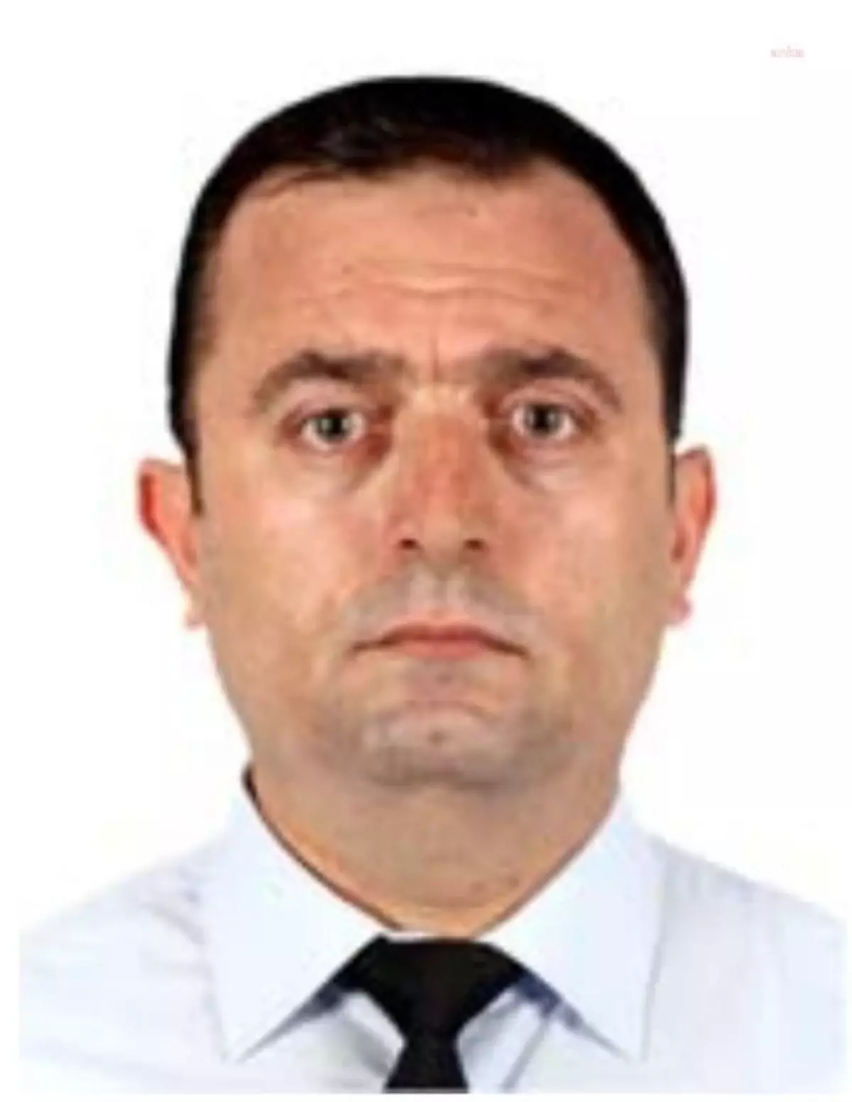 İstanbul'da Taşlı Saldırıya Uğrayan Polis Memuru Yüksekten Düşerek Şehit Oldu